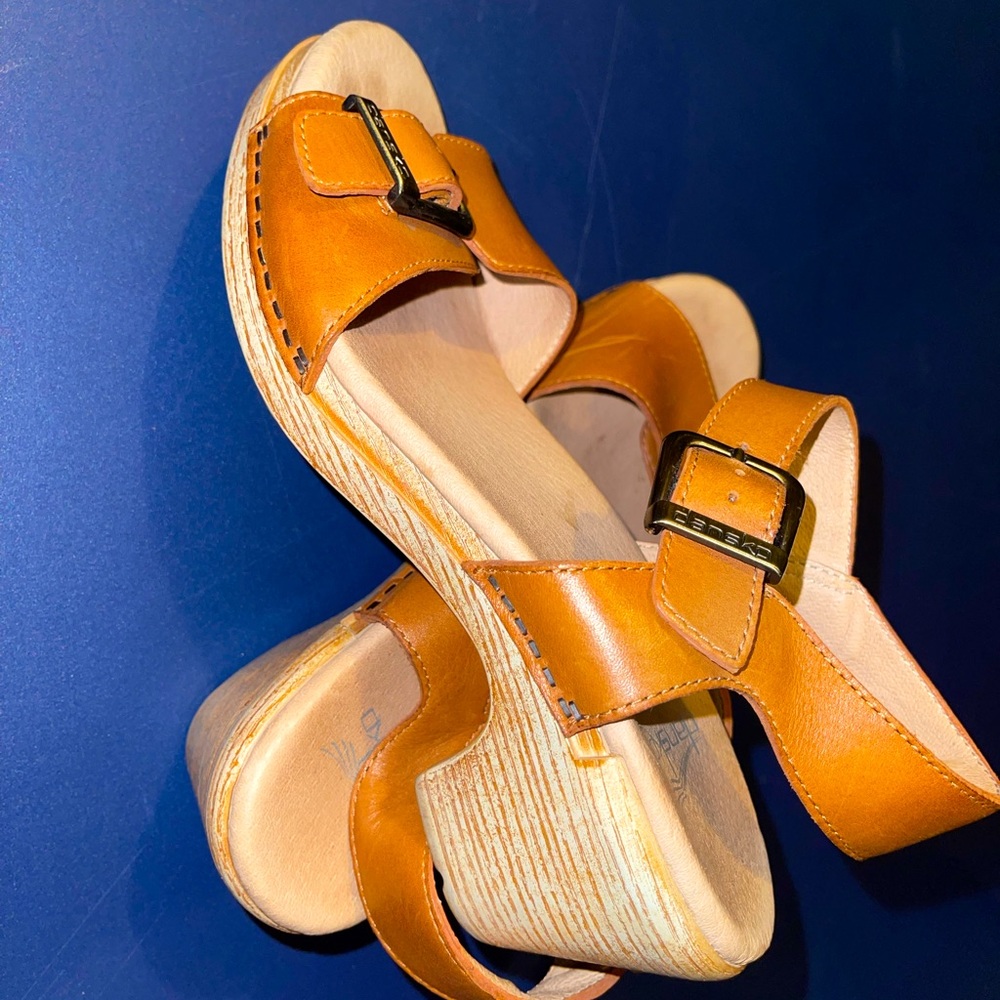 Dansko Women’s Sandal Pumps - Size 38